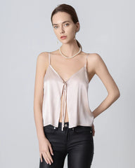 Seiden-Camisole mit V-Ausschnitt und Frontöffnung