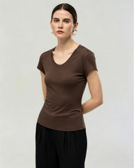 Waschbares Seidenjersey T-Shirt mit U-Ausschnitt und enger Passform