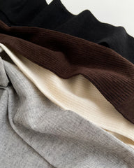 Damen Gerippte Cashmere-Modal-Mix Slouchy Socken