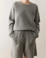Damen Kaschmir-Woll Strickpullover und Shorts Set