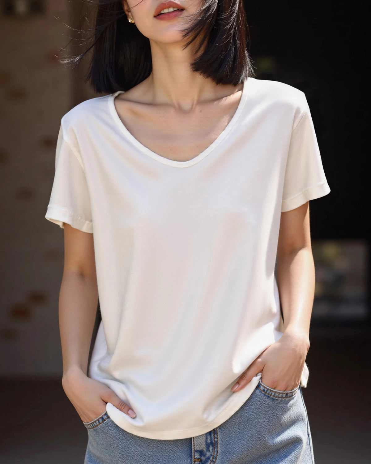 Seidenjersey V-Neck T-Shirt – Damen