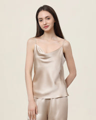 Seiden-Pyjama-Set mit Cowl Neck Camisole