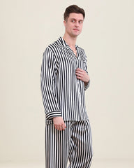 Herren Seiden Pyjama Set im weißen Streifenstil